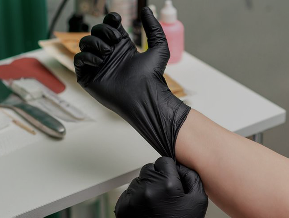 Black Nitrile Disposable Gloves