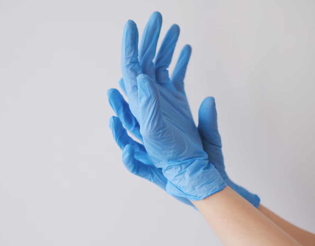 Understanding Disposable Gloves: A Guide to Latex, Nitrile, and Vinyl